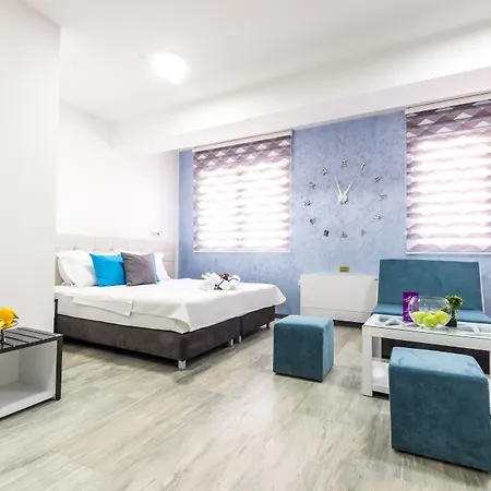 ホテル Astera スコピエ